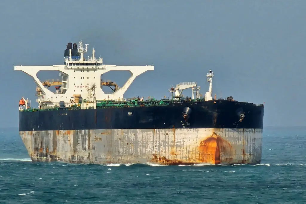 NYT: Rusia envía un buque de guerra para escoltar a un buque petrolero perseguido por EE. UU. Este hecho agrava el enfrentamiento en torno al buque petrolero antes conocido como Bella 1, que Estados Unidos quiere capturar, pero Rusia ha intentado proteger.