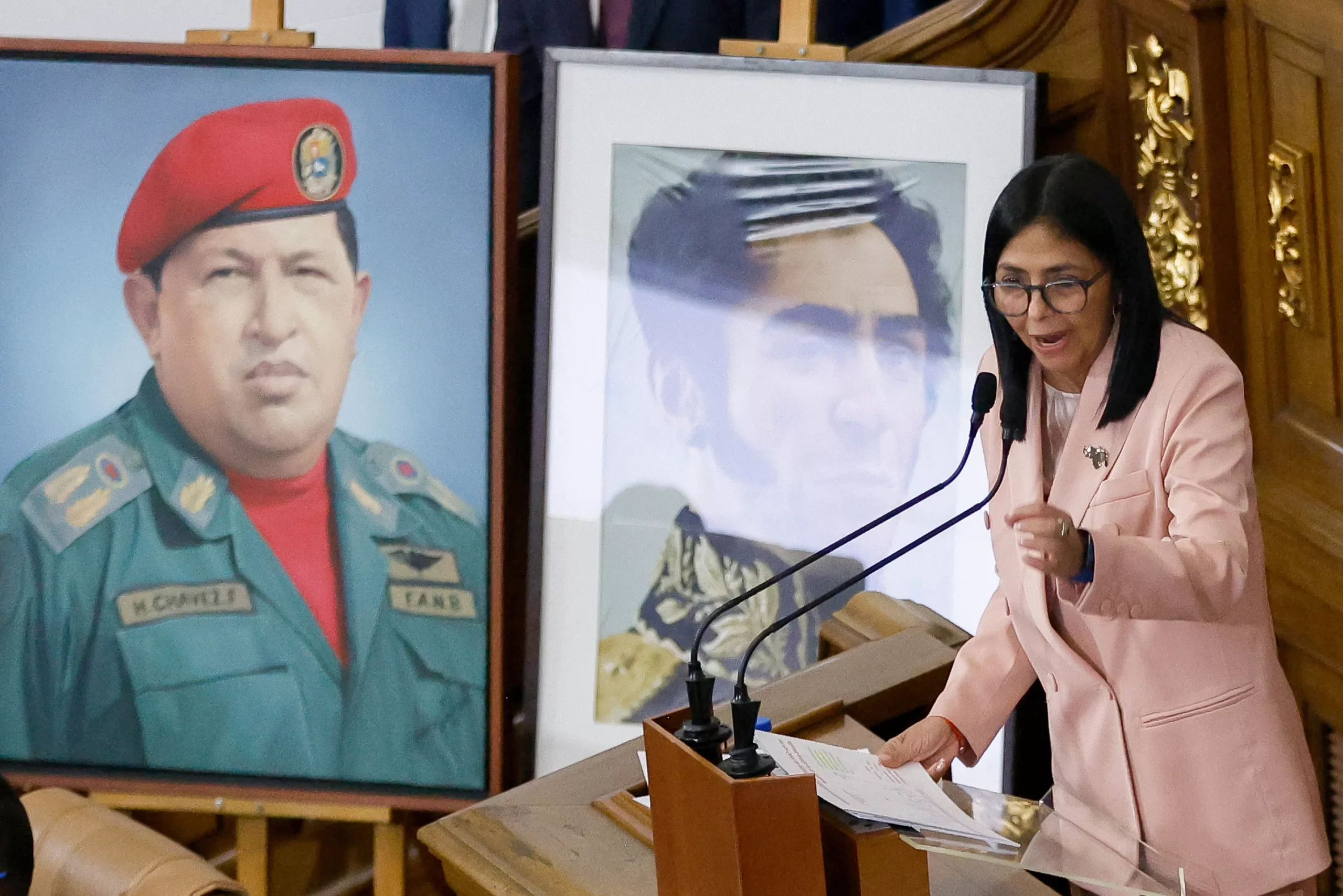 El chavismo busca adaptarse a la «nueva fase» mientras EEUU acepta a Delcy Rodríguez al frente de Venezuela La Casa Blanca cierra la puerta a que María Corina Machado u otro dirigente opositor lidere una transición y descarta que haya elecciones a corto plazo.