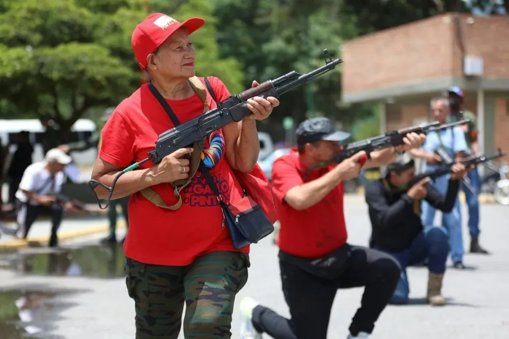 Entrenar al pueblo es prioritario