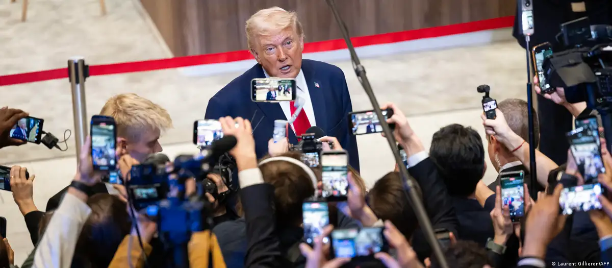 Noticias Deutsche Welle | Donald Trump anuncia que visitará Venezuela El presidente de Estados Unidos matizó que aún no tiene una fecha prevista para el viaje. Asimismo, dijo que la presidenta encargada Delcy Rodríguez “ha hecho un muy buen trabajo, excelente”.